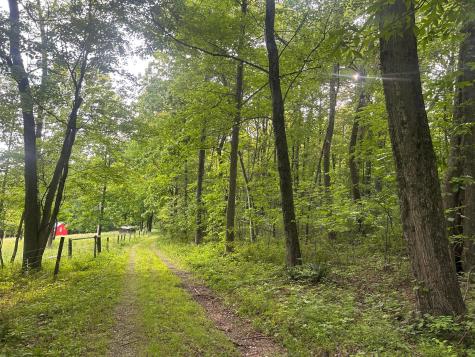 12929 Pleasant Valley Road NE Utica OH 43080