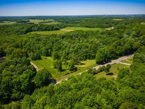 12929 Pleasant Valley Road NE Utica OH 43080