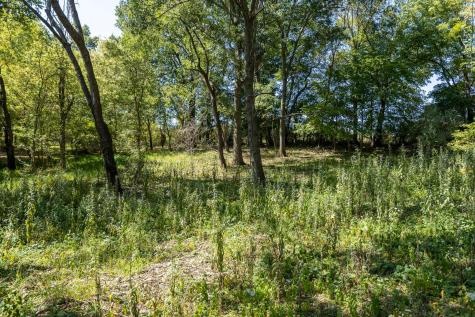 2037 Apple Valley Drive Howard OH 43028