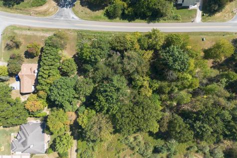 2037 Apple Valley Drive Howard OH 43028