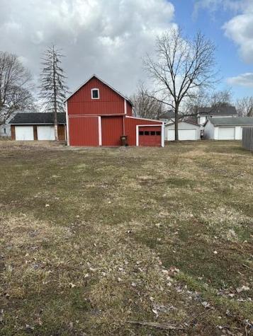32 Zent Avenue Fredericktown OH 43019