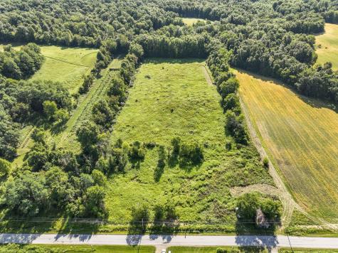 1933 County Road 194 Fredericktown OH 43019