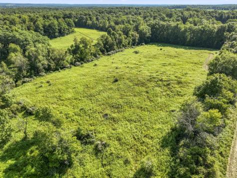 1933 County Road 194 Fredericktown OH 43019