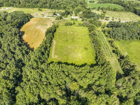 1933 County Road 194 Fredericktown OH 43019