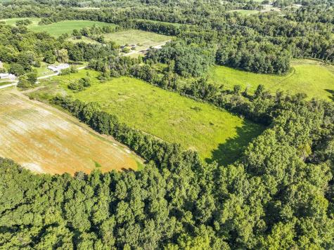 1933 County Road 194 Fredericktown OH 43019