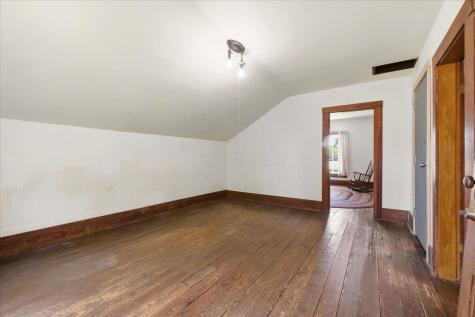 8040 Thayer Road Mount Vernon OH 43050