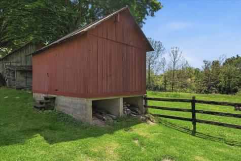 8040 Thayer Road Mount Vernon OH 43050