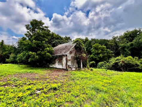 2496 Martinsburg Road Gambier OH 43022