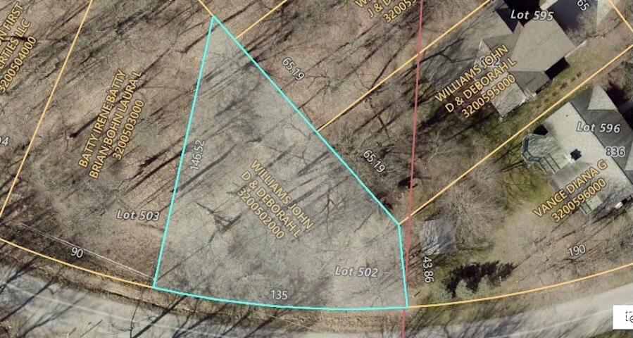582 W West Highland Drive Howard OH 43028