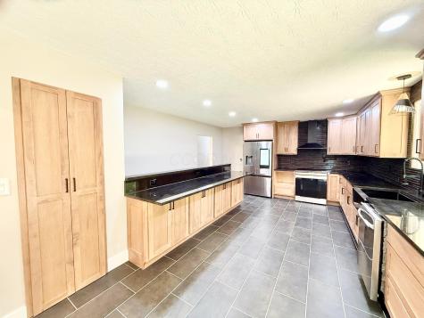 12761 Old Mansfield Road Mount Vernon OH 43050