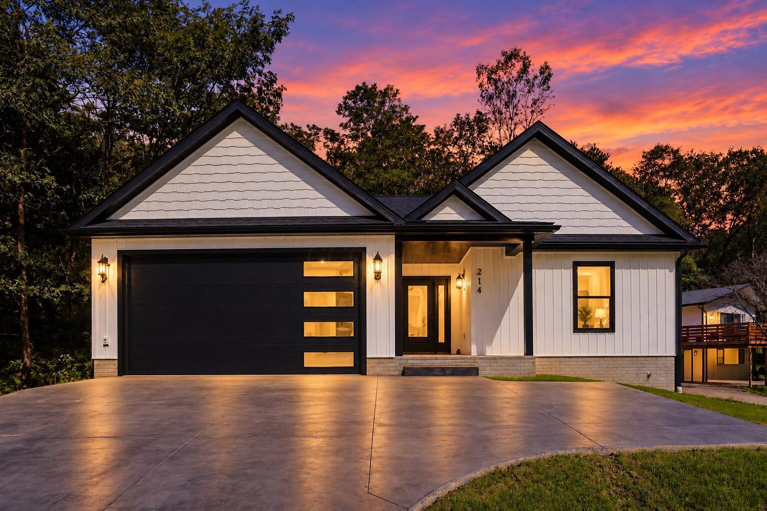 214 Crabapple Drive Howard OH 43028