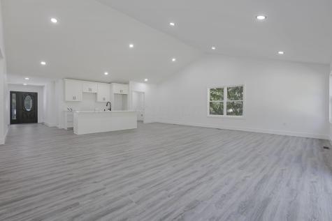 214 Crabapple Drive Howard OH 43028