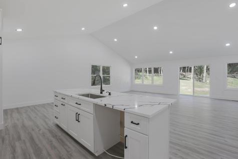 214 Crabapple Drive Howard OH 43028