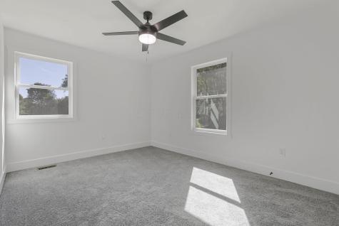 214 Crabapple Drive Howard OH 43028