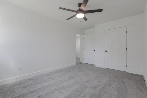 214 Crabapple Drive Howard OH 43028