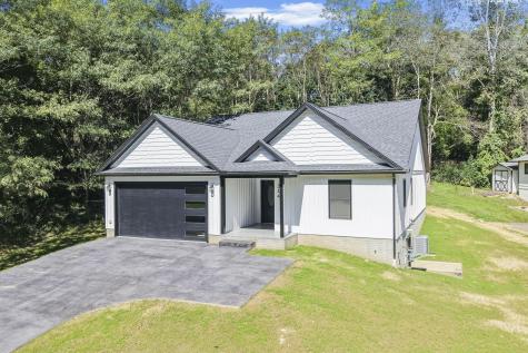 214 Crabapple Drive Howard OH 43028
