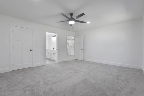 214 Crabapple Drive Howard OH 43028