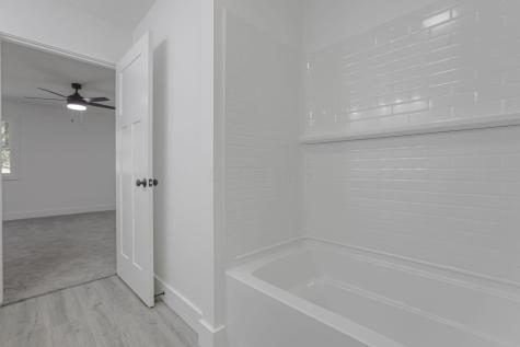 214 Crabapple Drive Howard OH 43028