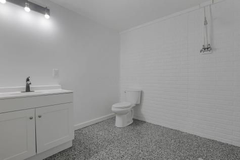 214 Crabapple Drive Howard OH 43028