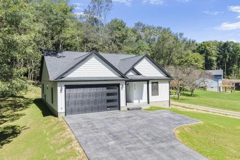 214 Crabapple Drive Howard OH 43028