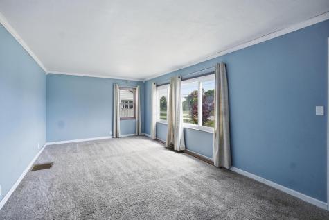708 Portland Way N Galion OH 44833