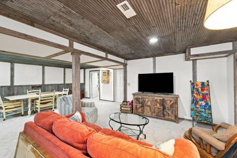 14055 Lohr Road Mount Vernon OH 43050