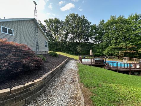 19360 Hampshire Road Utica OH 43080