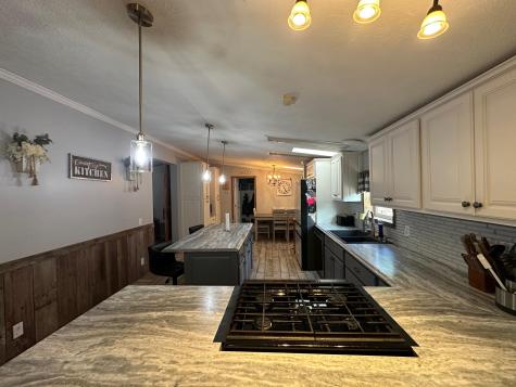 19360 Hampshire Road Utica OH 43080