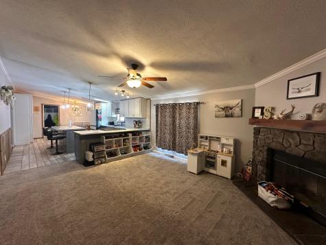 19360 Hampshire Road Utica OH 43080