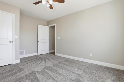 44 Maple Avenue Utica OH 43080