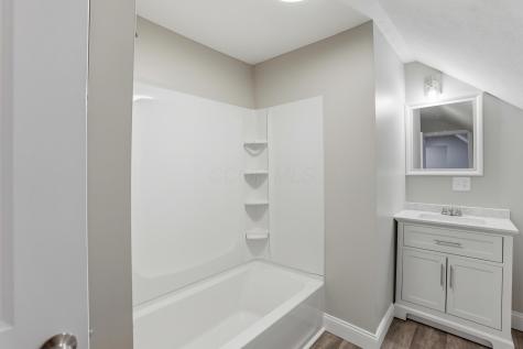 44 Maple Avenue Utica OH 43080