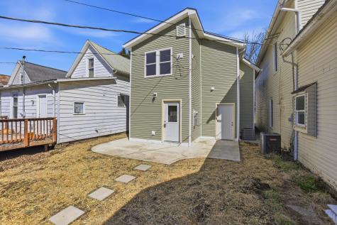 44 Maple Avenue Utica OH 43080