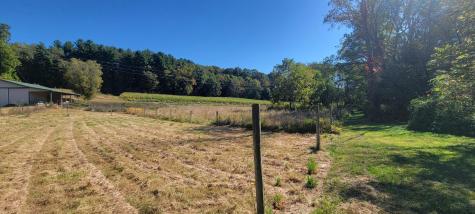 20561 Canada Road Gambier OH 43022
