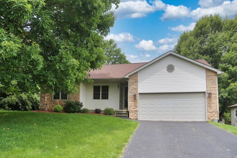 264 Ridgeway Drive Howard OH 43028