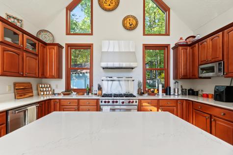 11417 Depolo Road Gambier OH 43022