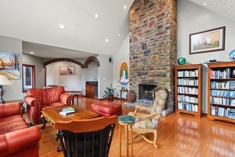 11417 Depolo Road Gambier OH 43022