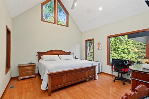 11417 Depolo Road Gambier OH 43022