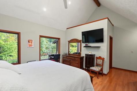 11417 Depolo Road Gambier OH 43022