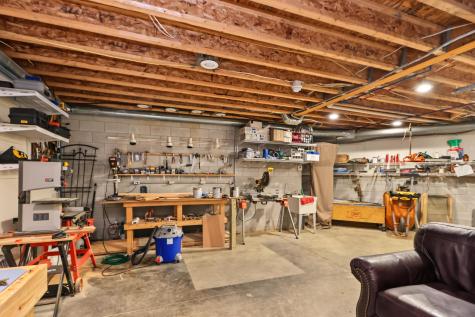 11417 Depolo Road Gambier OH 43022