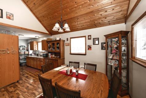 890 Winesap Drive Howard OH 43028