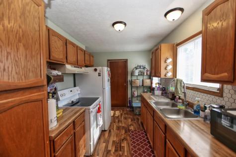 890 Winesap Drive Howard OH 43028