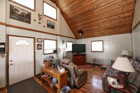 890 Winesap Drive Howard OH 43028