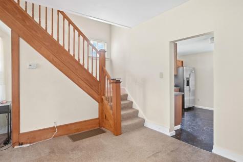 278 N Central Avenue Utica OH 43080