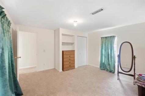 278 N Central Avenue Utica OH 43080