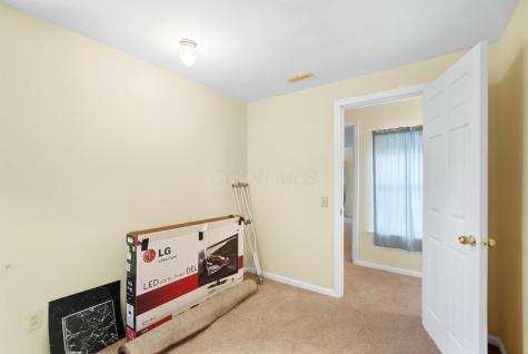 278 N Central Avenue Utica OH 43080