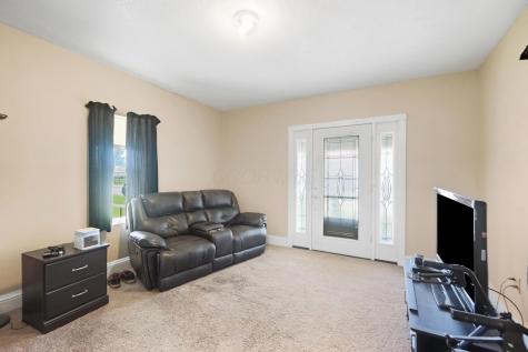 278 N Central Avenue Utica OH 43080