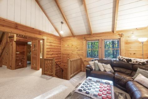 657 Valleywood Heights Drive Howard OH 43028