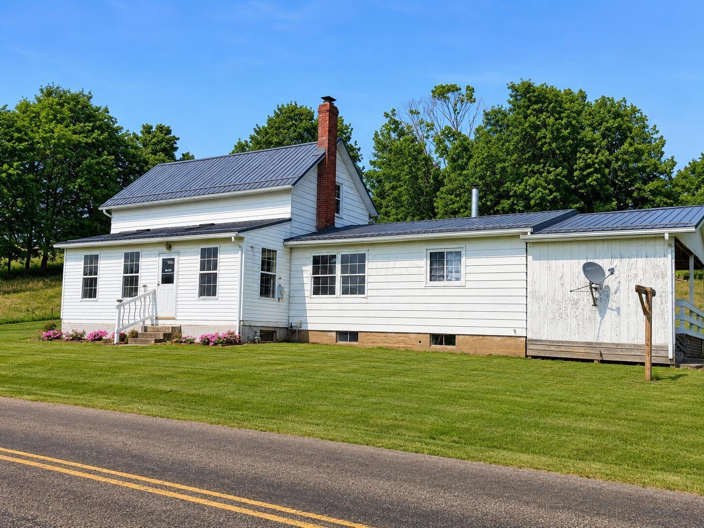 10050 Pipesville Road Gambier OH 43022