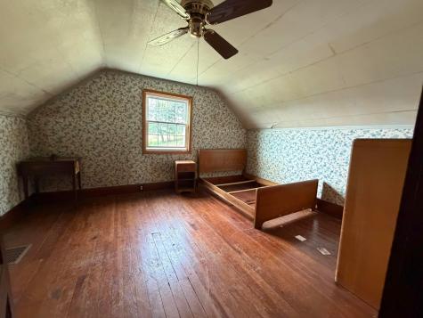 10050 Pipesville Road Gambier OH 43022