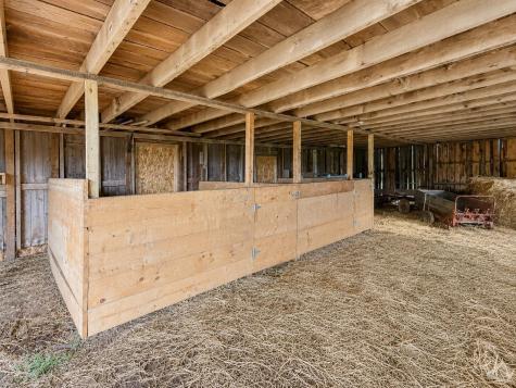 10050 Pipesville Road Gambier OH 43022